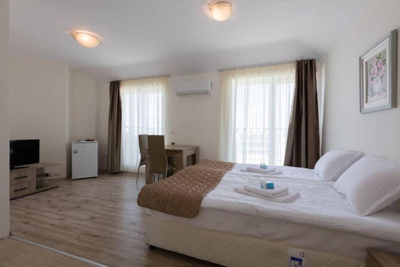 Zevs Residence Nesebar Exteriör bild